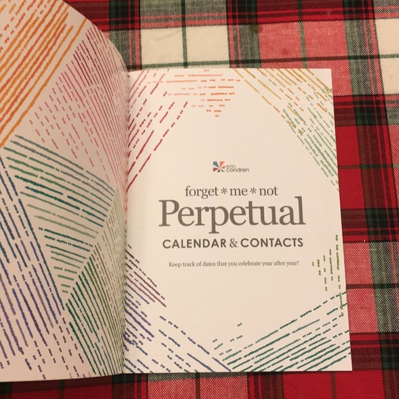 Erin Condren Perpetual Calendar - Picture 2 of 5